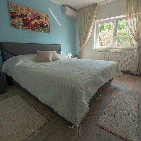 Villa Sunset ยาดราโนโว ภายนอก รูปภาพ