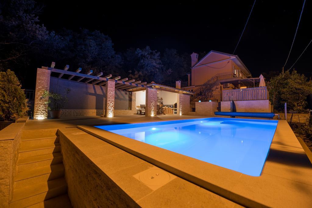 Villa Sunset ยาดราโนโว ภายนอก รูปภาพ