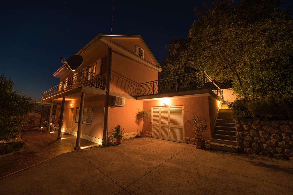 Villa Sunset ยาดราโนโว ภายนอก รูปภาพ