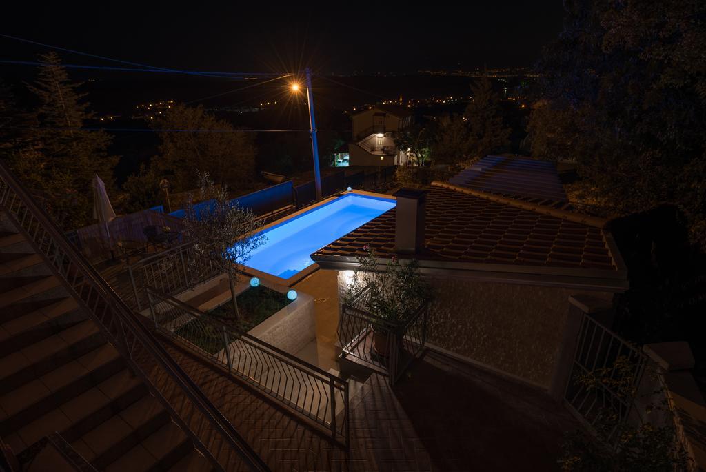 Villa Sunset ยาดราโนโว ภายนอก รูปภาพ